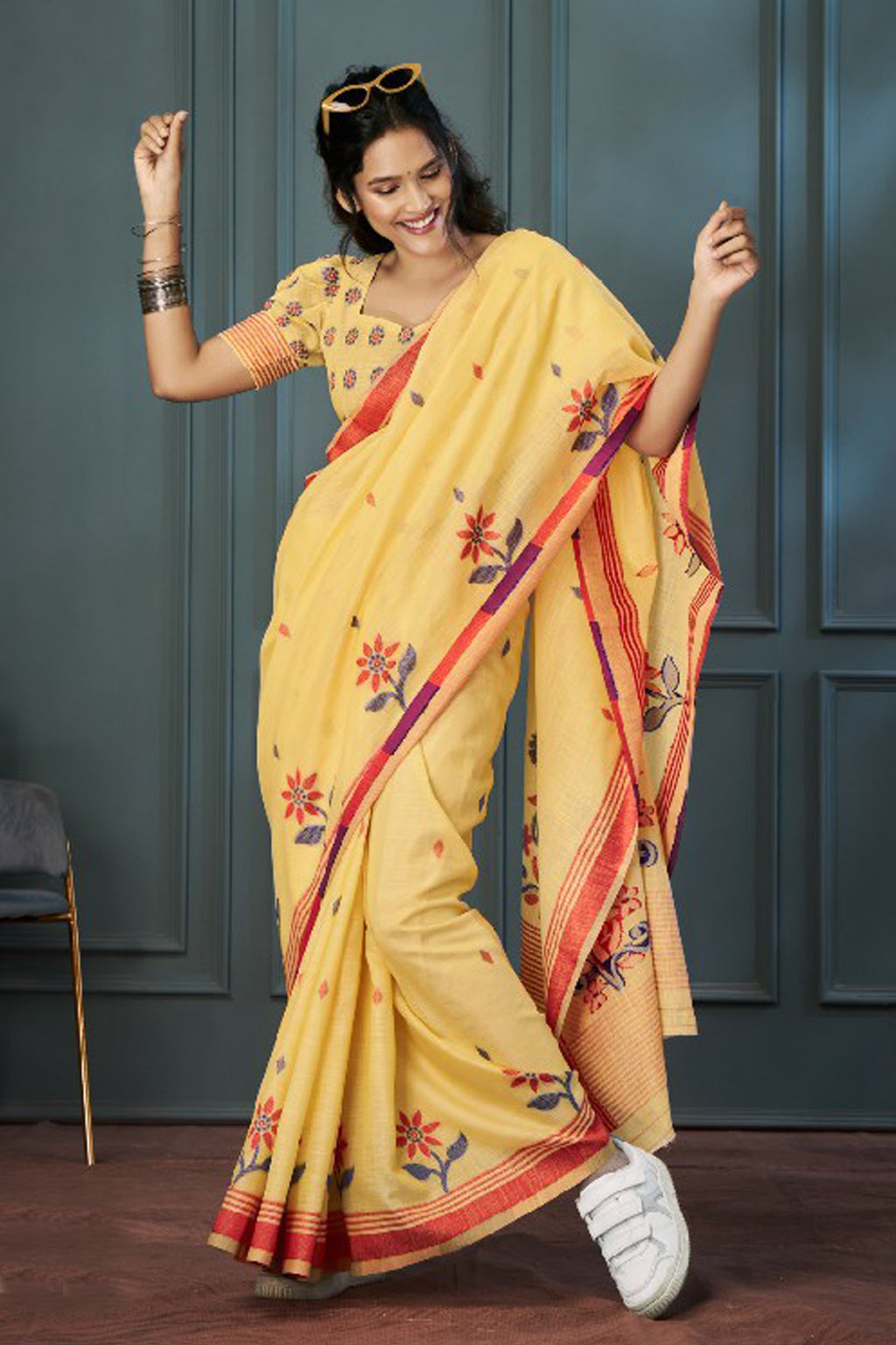 Golden Marigold Linen Saree